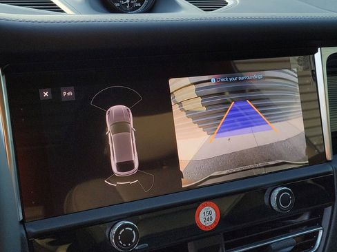 New 2026 Porsche Macan image 31