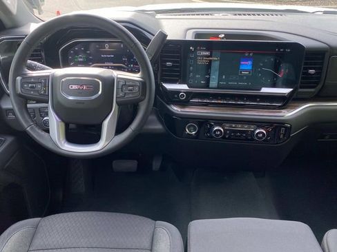 Used 2023 GMC Sierra 1500 Elevation image 8