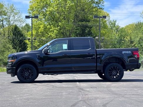 New 2026 Ford F150 XLT w/ Equipment Group 302A MID AWD/4WD image 11