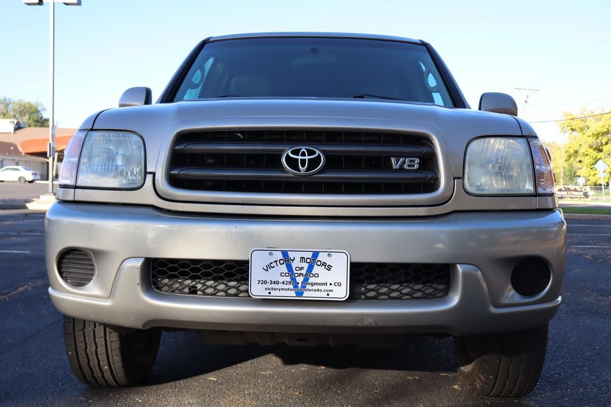 Used 2001 Toyota Sequoia SR5 AWD/4WD image 13