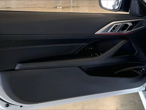 Used 2023 BMW 440i xDrive Convertible w/ Premium Package image 21