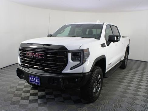 Used 2025 GMC Sierra 1500 AT4X image 28