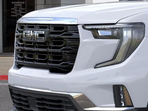 New 2026 GMC Acadia Elevation image 14