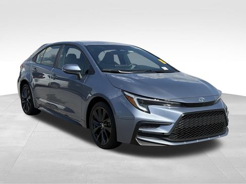 Used 2023 Toyota Corolla SE FWD image 28