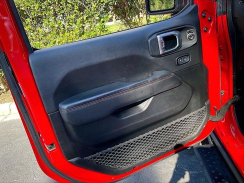Used 2020 Jeep Wrangler Unlimited Rubicon AWD/4WD image 27
