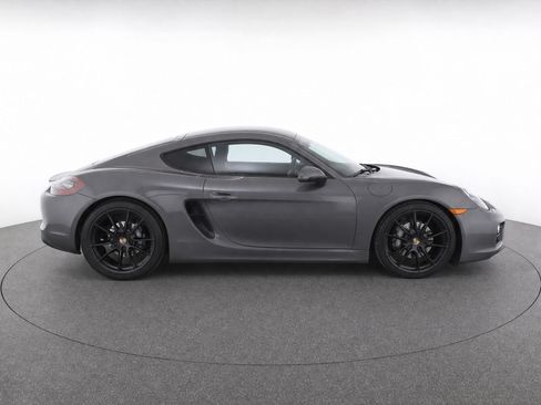 Used 2016 Porsche Cayman RWD image 4