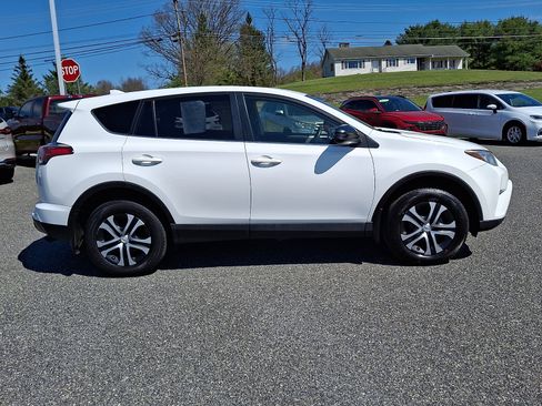 Used 2018 Toyota RAV4 LE w/ All Weather Liner Package AWD/4WD image 7