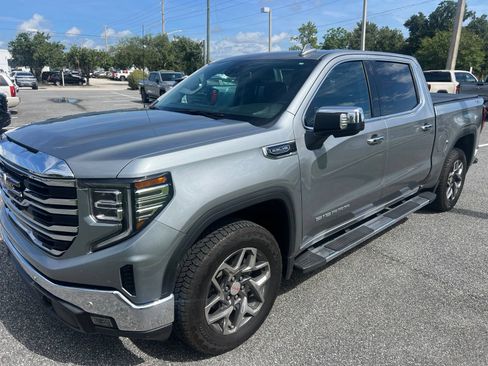 Used 2025 GMC Sierra 1500 SLT w/ SLT Premium Plus Package AWD/4WD image 1