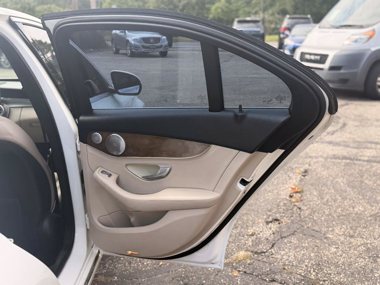 Used 2015 Mercedes-Benz C 300 4MATIC Sedan image 22