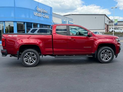Used 2021 Chevrolet Colorado W/T w/ Custom Special Edition AWD/4WD image 28