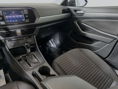 Used 2024 Volkswagen Jetta S image 21