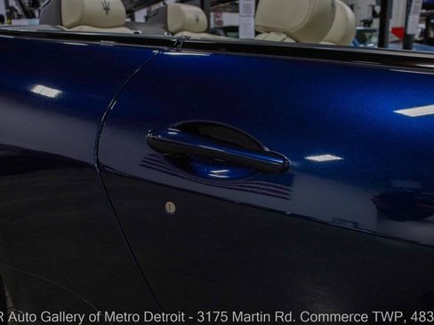 Used 2012 Maserati GranTurismo Sport image 38