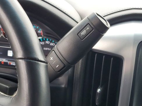 Used 2018 GMC Sierra 2500 SLE w/ HD SLE Preferred Plus Package image 16