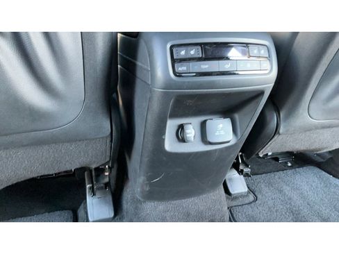 Used 2020 Hyundai Palisade Limited image 12