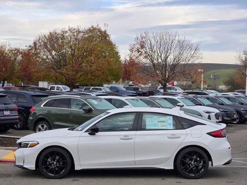 New 2026 Honda Civic Sport image 7