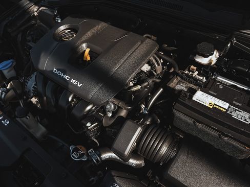 Used 2019 Hyundai Veloster 2.0 image 22