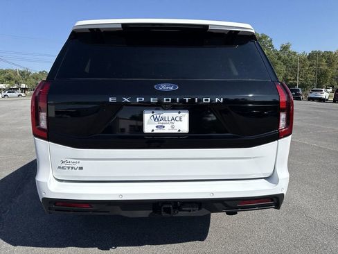 New 2025 Ford Expedition Active AWD/4WD image 5