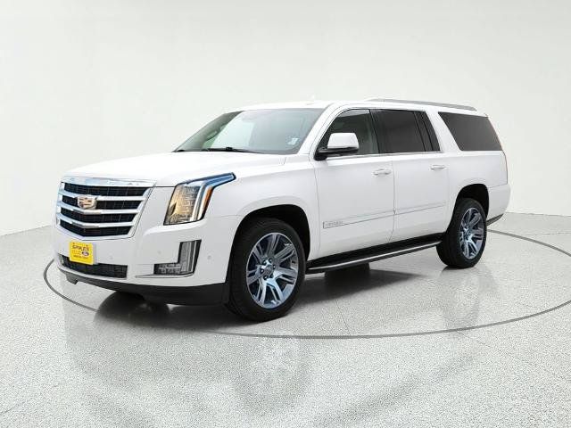 Used 2020 Cadillac Escalade ESV Luxury RWD image 3