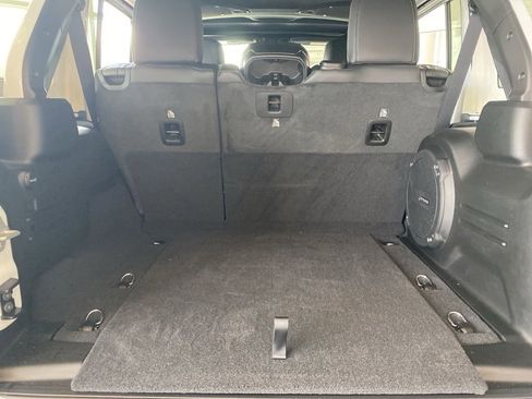 New 2026 Jeep Wrangler Unlimited Rubicon 392 w/ Quick Order Package 27X Moab AWD/4WD image 15
