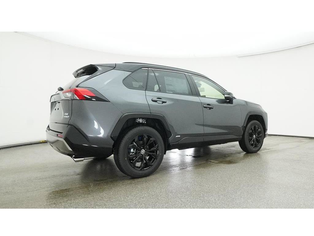 Used 2024 Toyota RAV4 XSE w/ Advanced Technology Package AWD/4WD image 31