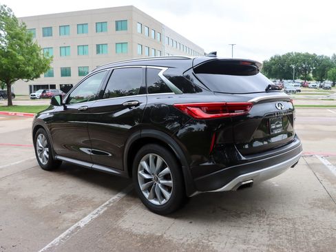 Used 2019 INFINITI QX50 Luxe image 5