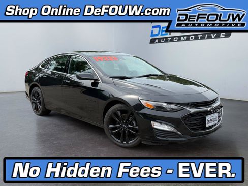Used 2024 Chevrolet Malibu LT w/ Midnight Edition FWD image 1