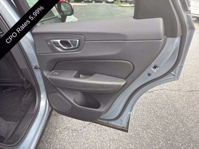 Certified 2024 Volvo XC60 T8 Plus w/ Protection Package Premier AWD/4WD image 7