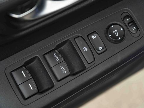 Used 2024 Honda CR-V EX image 37