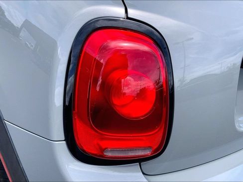 Used 2017 MINI Cooper S FWD image 25