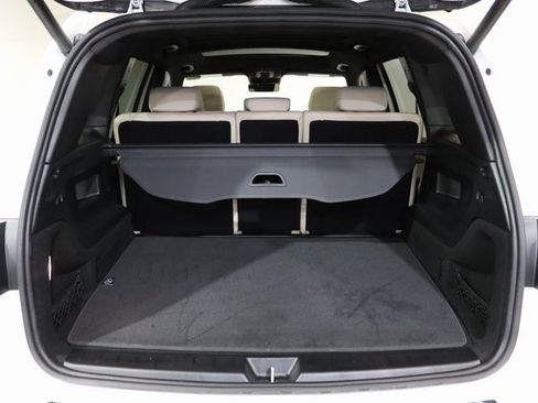 Certified 2025 Mercedes-Benz GLB 250 4MATIC image 26