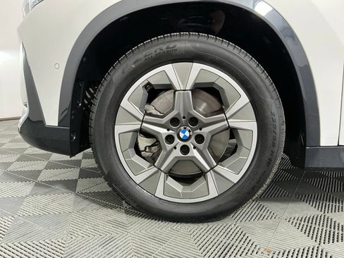 Certified 2025 BMW X1 xDrive28i w/ Convenience Package AWD/4WD image 33