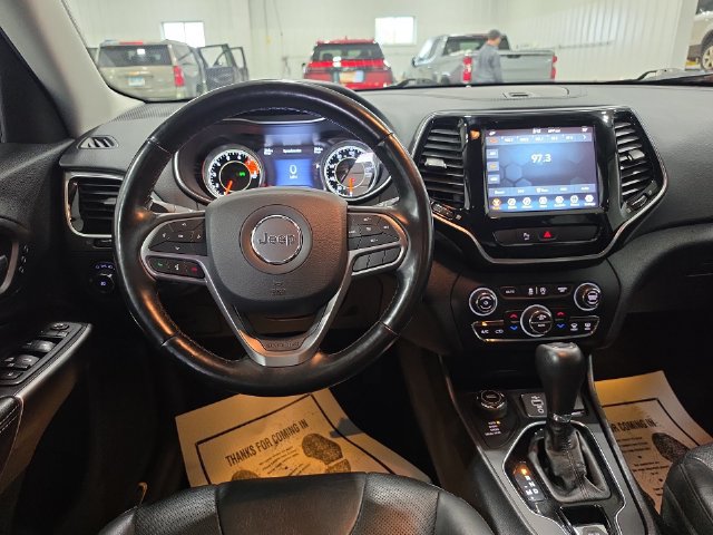 Used 2020 Jeep Cherokee Limited AWD/4WD image 10