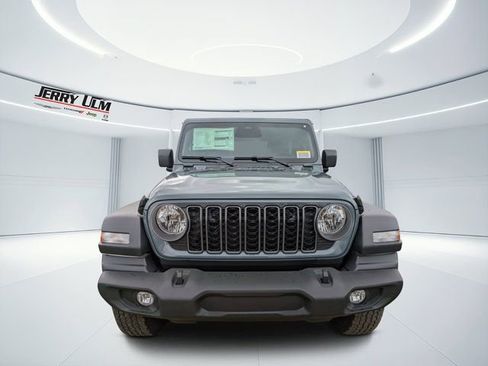 New 2026 Jeep Wrangler Sport S image 7