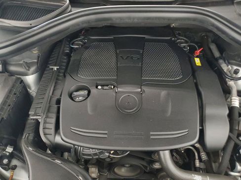 Used 2018 Mercedes-Benz GLE 350 4MATIC w/ Premium 1 Package image 9