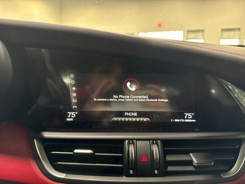 Used 2017 Alfa Romeo Giulia Quadrifoglio image 68