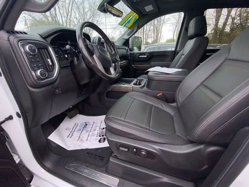 Used 2021 GMC Sierra 3500 Denali w/ Denali Ultimate Package AWD/4WD image 19