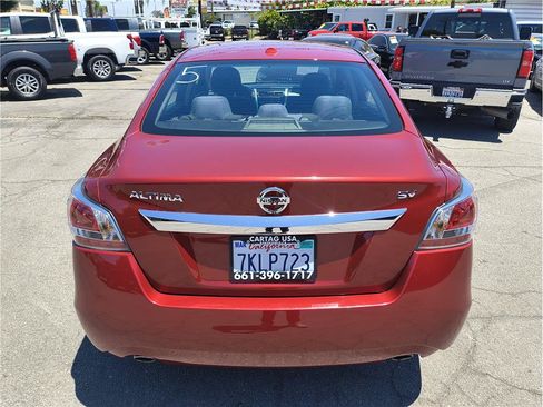 Used 2015 Nissan Altima 2.5 SV FWD image 11