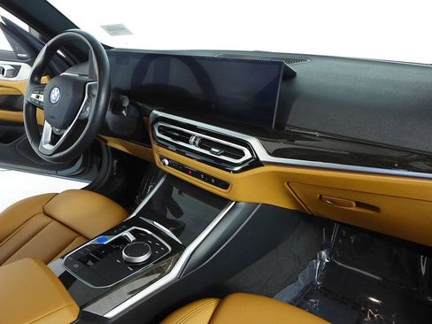Used 2023 BMW i4 eDrive35 w/ Premium Package RWD image 13