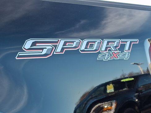 Certified 2022 Ford F150 XLT w/ Equipment Group 302A High image 29