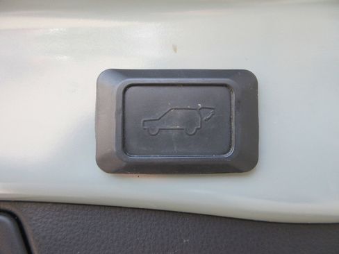 Used 2019 Toyota RAV4 XLE w/ Convenience Package AWD/4WD image 55