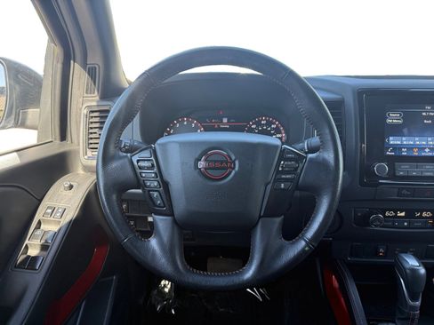 Used 2023 Nissan Frontier Pro-X w/ Technology Package image 12