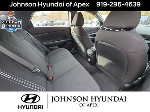 Certified 2025 Hyundai Elantra Sport image 21