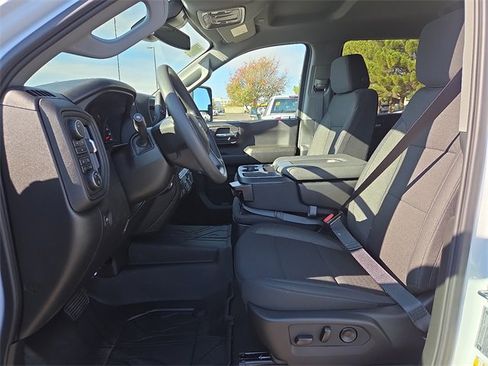 New 2026 Chevrolet Silverado 2500 Custom w/ Custom Convenience Package image 10