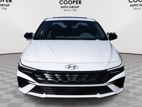 New 2026 Hyundai Elantra SEL Sport image 3