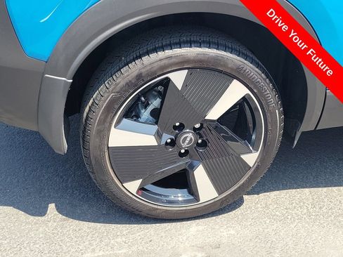 Used 2025 Nissan Kicks SR FWD image 30