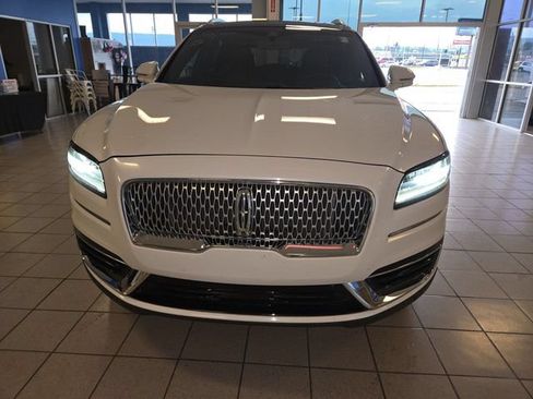 Used 2020 Lincoln Nautilus Reserve w/ Equipment Group 201A FWD image 3