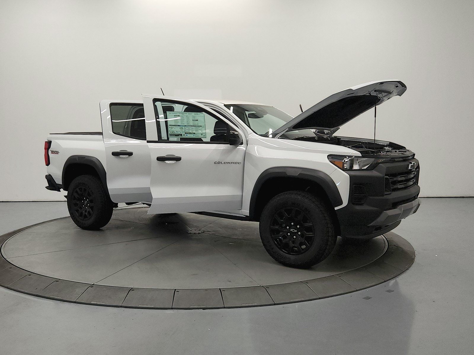 New 2026 Chevrolet Colorado Trail Boss AWD/4WD image 47