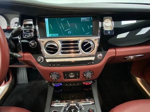 Used 2015 Rolls-Royce Ghost image 29