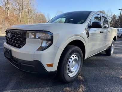 New 2025 Ford Maverick XL w/ Equipment Group 101A