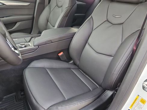 New 2026 Cadillac CT5 Premium Luxury image 28
